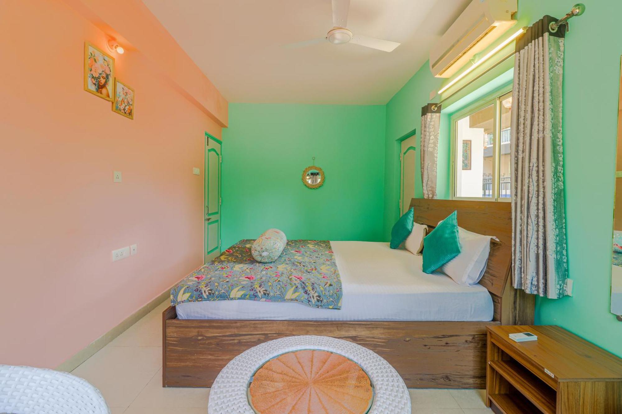 4Bhk Sparkling Apartment Near Beach Pool & Bar 2Bhkx2 Vagator Habitación foto